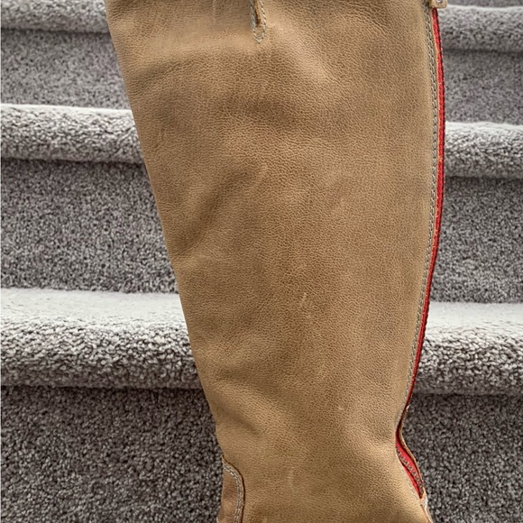 Steve Madden Boots - Picture 2 of 8